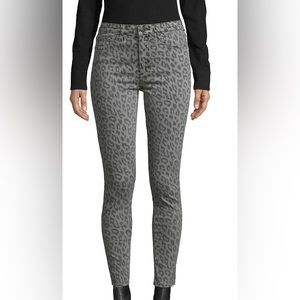 Joe's Jeans Women's High Rise Skinny Ankle /Grey Leopard  Denim) w/frayed edge